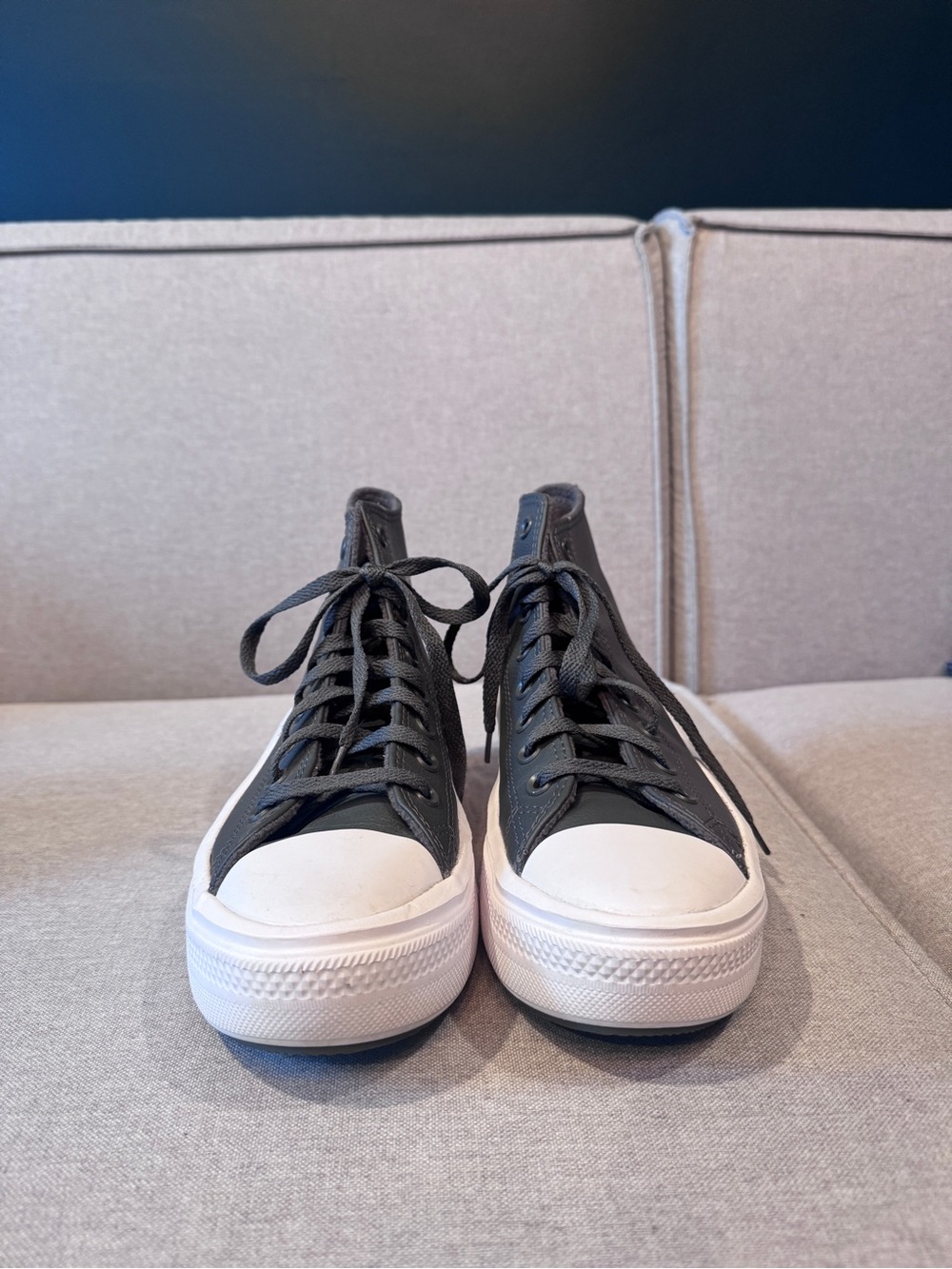 Converse All Star Women’s Gray Leather High-Top Platform Sneakers, Size 9 - Picture 2 of 5